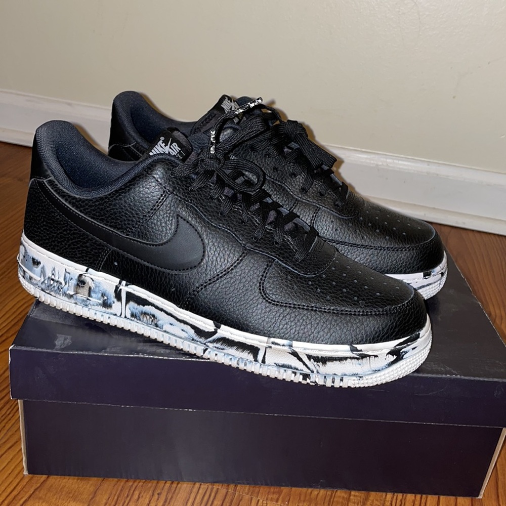 Mens Nike Air Force 1